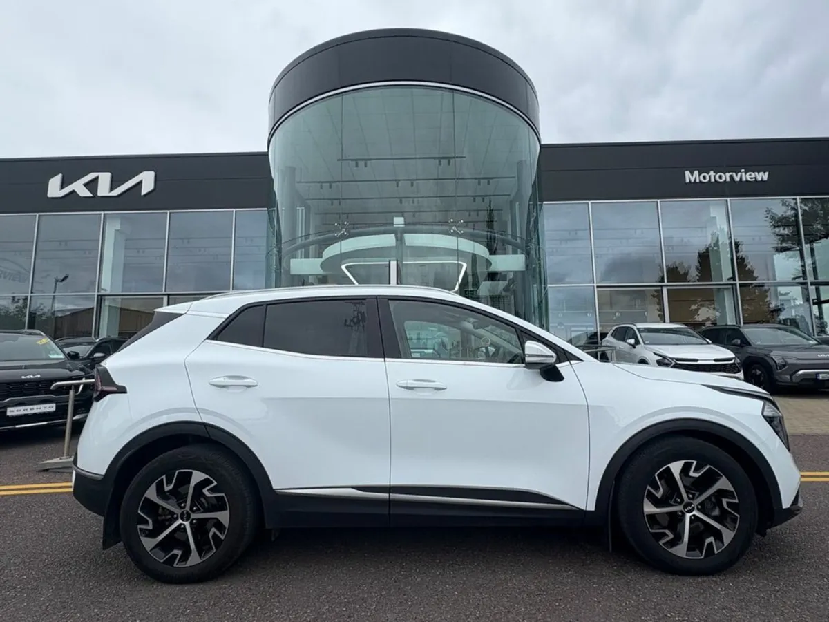 Kia Sportage K3 1.6D *SHOWROOM CONDITION* Sat Nav, - Image 1