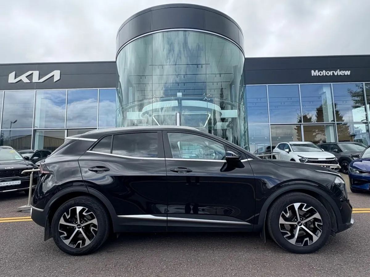 Kia Sportage K3 SEM 5DR *PRESTINE CONDITION* LOW M - Image 1