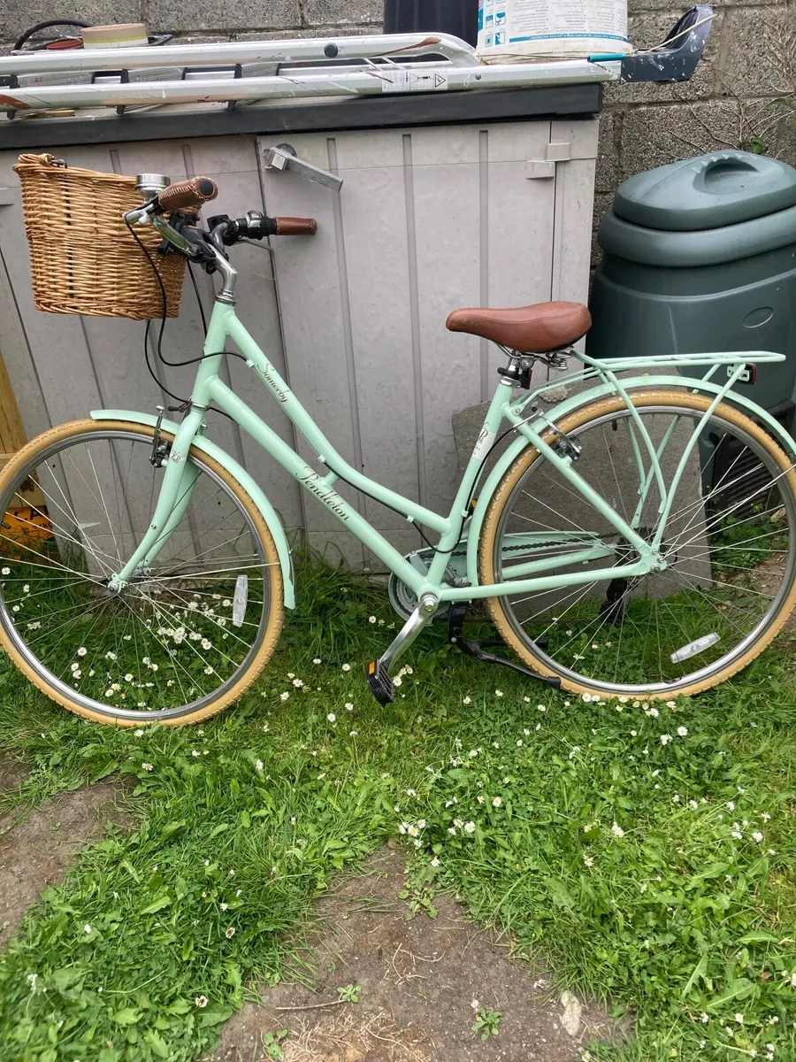 Ladies Bicycle - Image 1