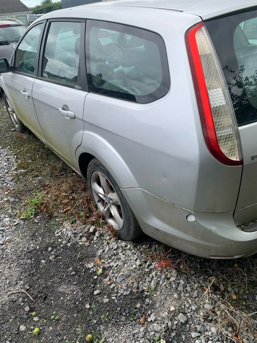 Ford Focus 1.6 Diesel estate €300 - Image 4