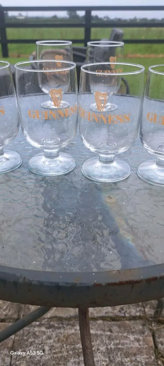 10 original  Guinness half pint glasses - Image 2