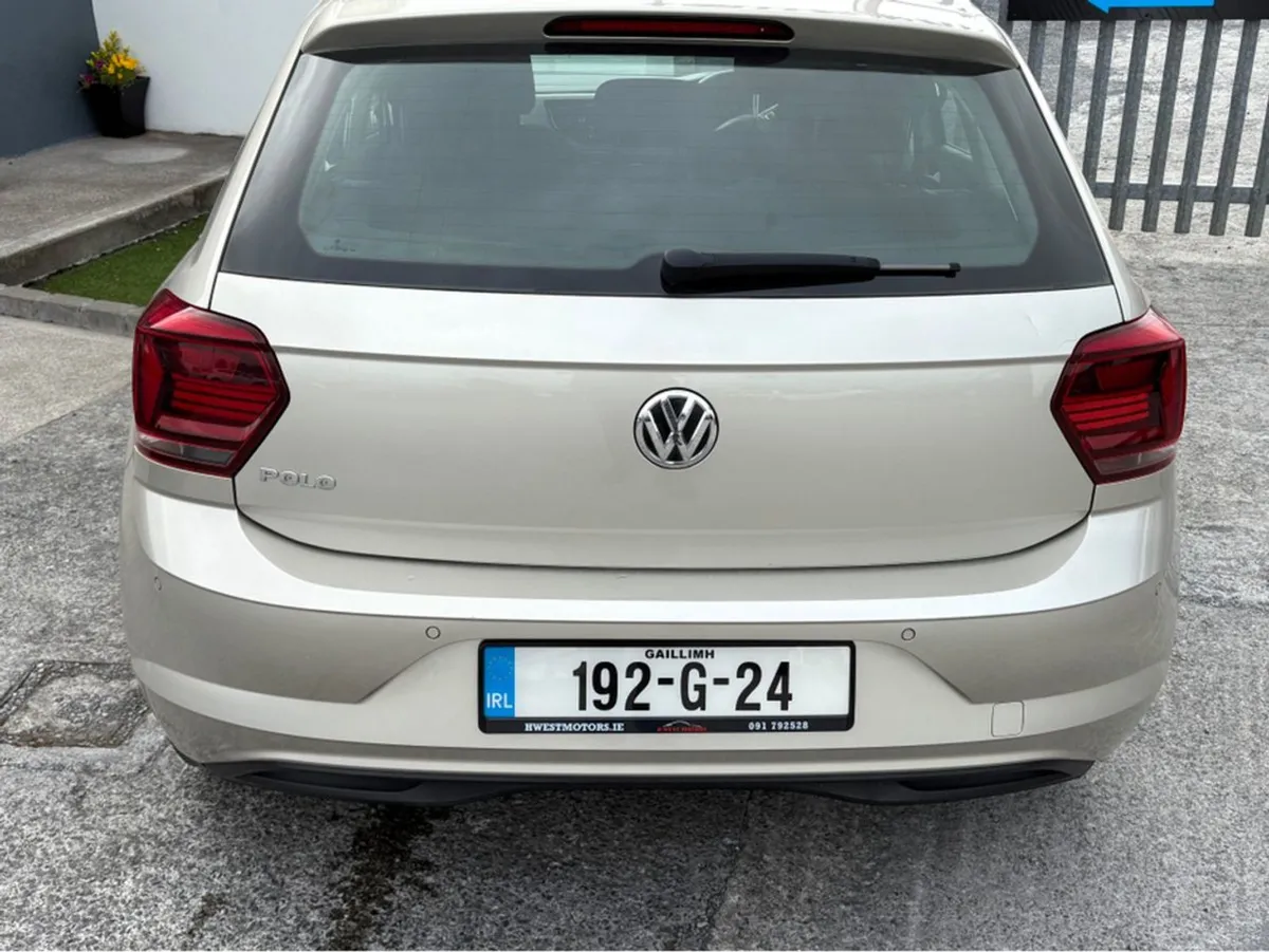Volkswagen Polo CL 1.6 TDI Manual 5speed 80hp 5DR - Image 4