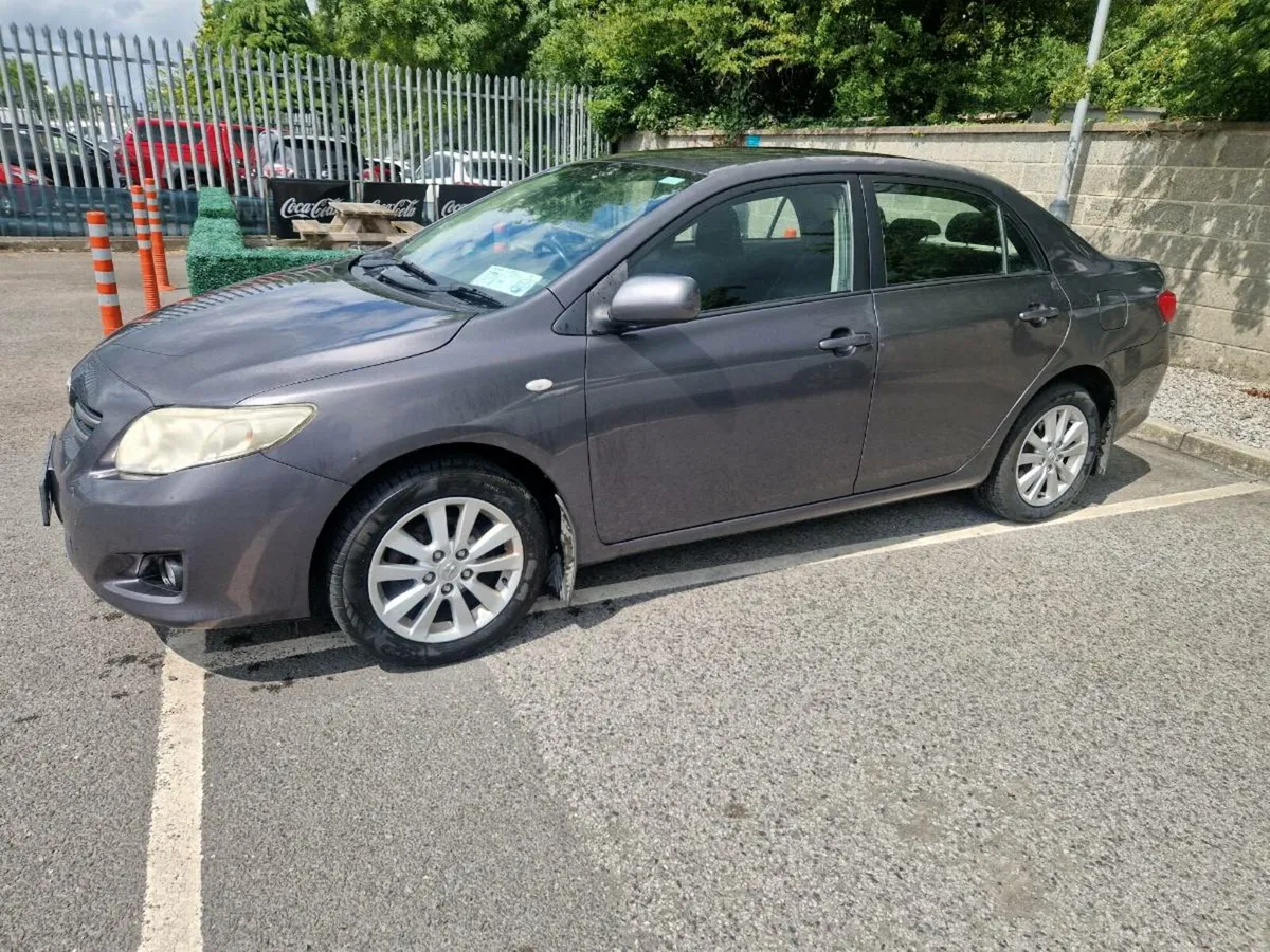 08 toyota corolla - Image 2