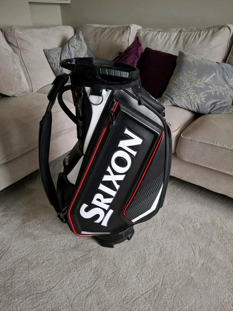 Srixon tour bag - Image 1