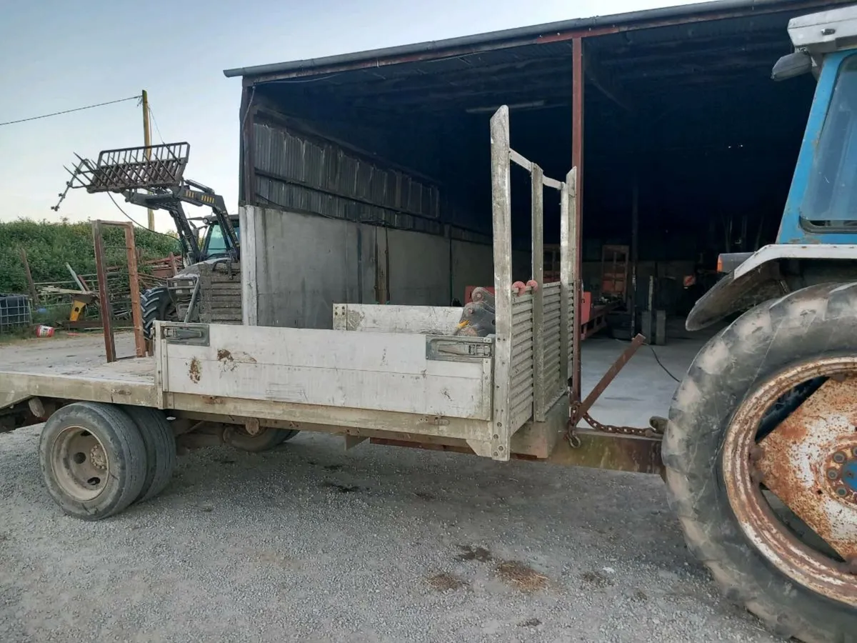 Low loader - Image 4