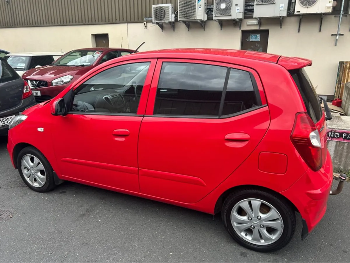 Hyundai i10 1.1 Petrol//only 80000KLMLOVELY Tidy - Image 4