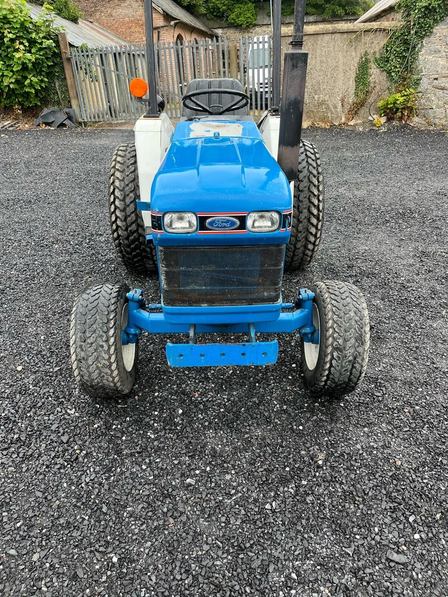 Ford 1320 - Image 3