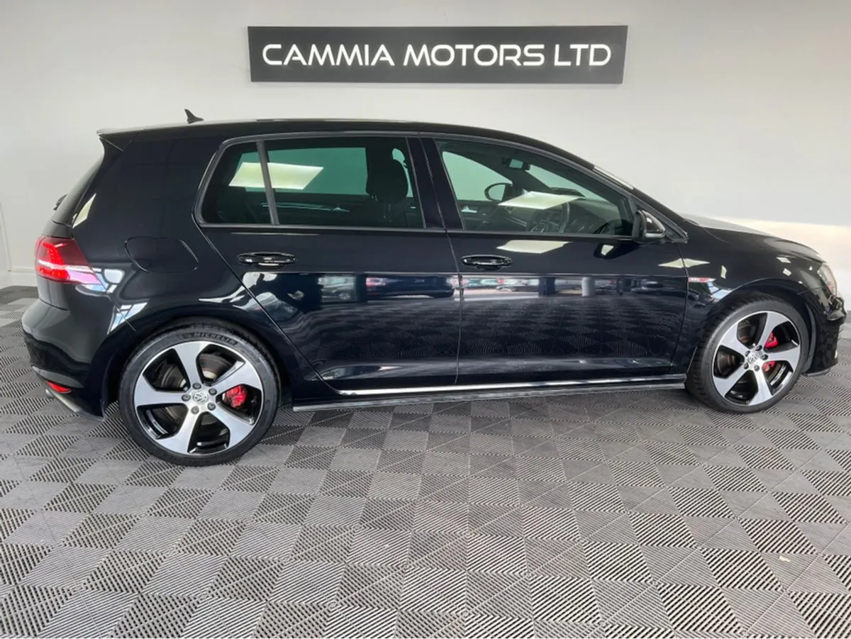 Volkswagen Golf  volkswagen Golf Gti   low Mileag - Image 4