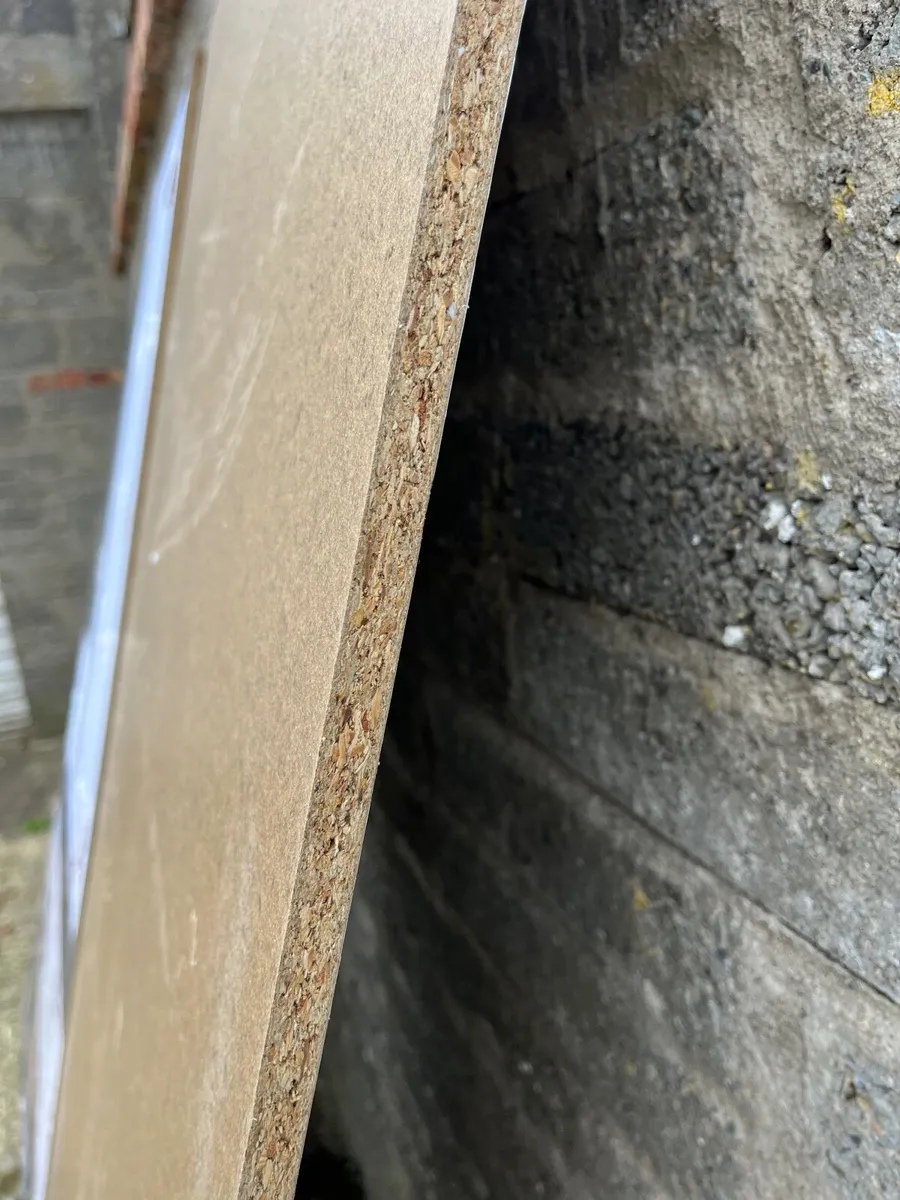 Chipboard, - Image 1