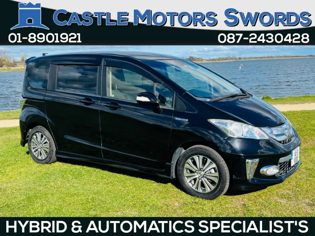Honda Freed 7 Seats Hybrid - Image 2
