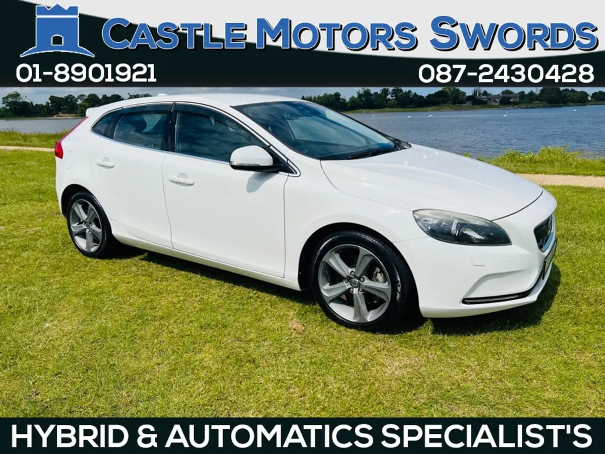 Volvo V40 1.6 Automatic SE - Spec - Image 2
