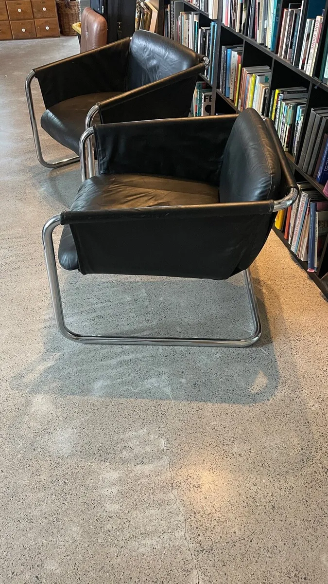 Pair of Vintage Chrome Cantilevered Sling Chairs - Image 3