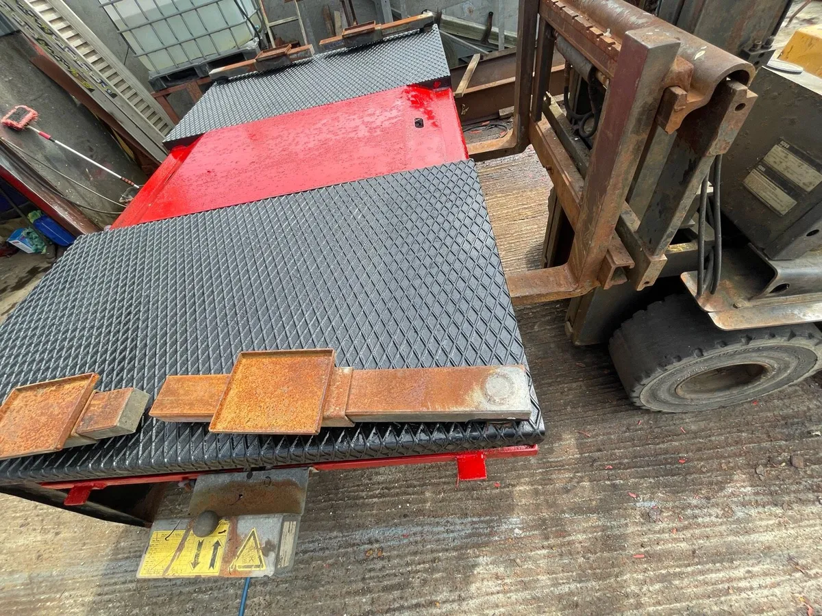 Car lift - Image 2