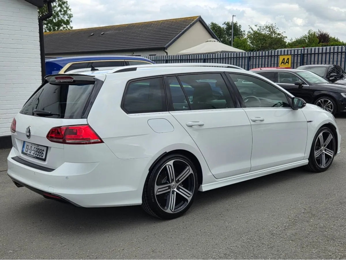 Volkswagen Golf 1.4 TSI 140 BHP R-line Auto - Image 3