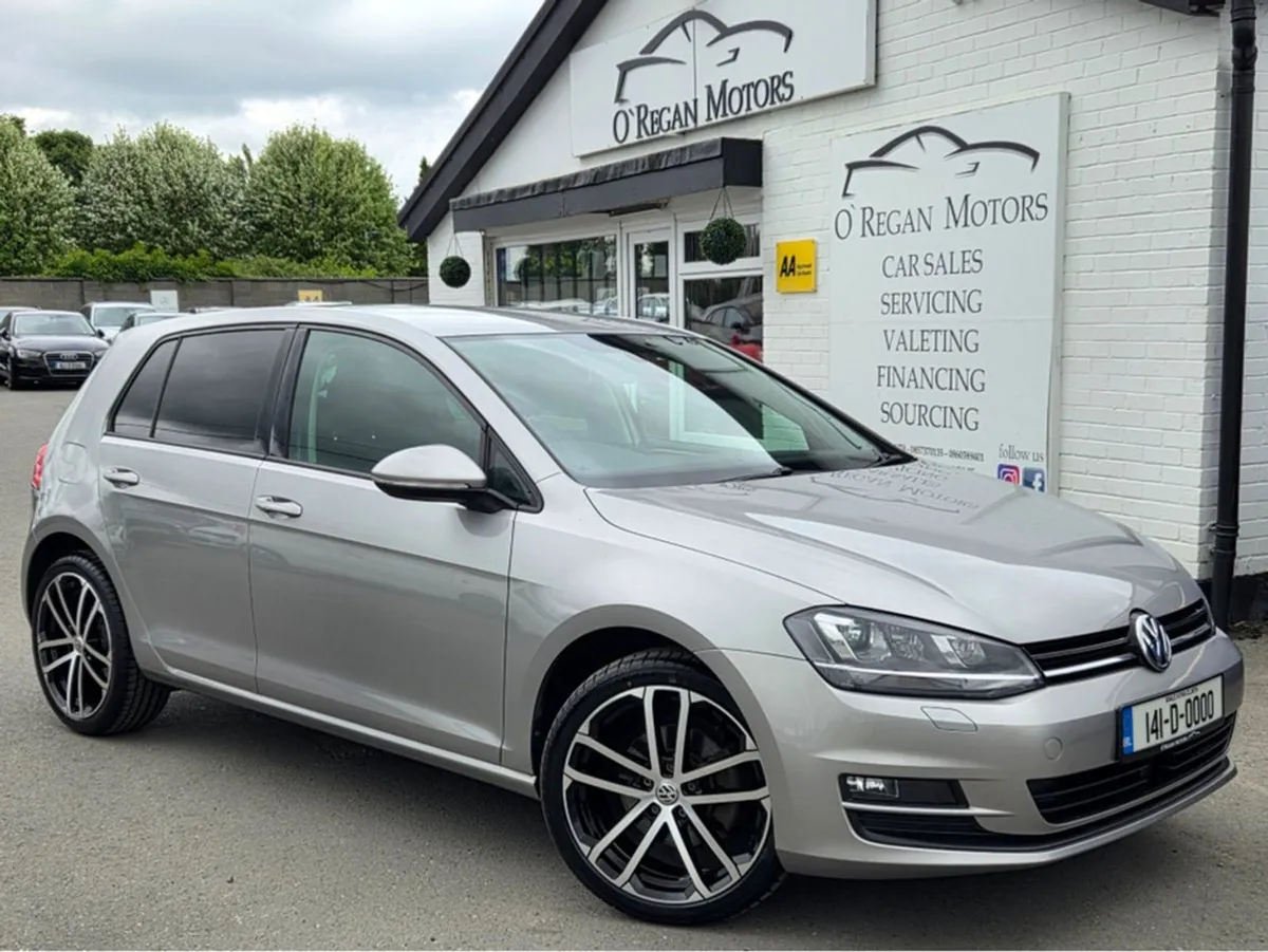 Volkswagen Golf 1.2 TSI Comfortline Auto - Image 1