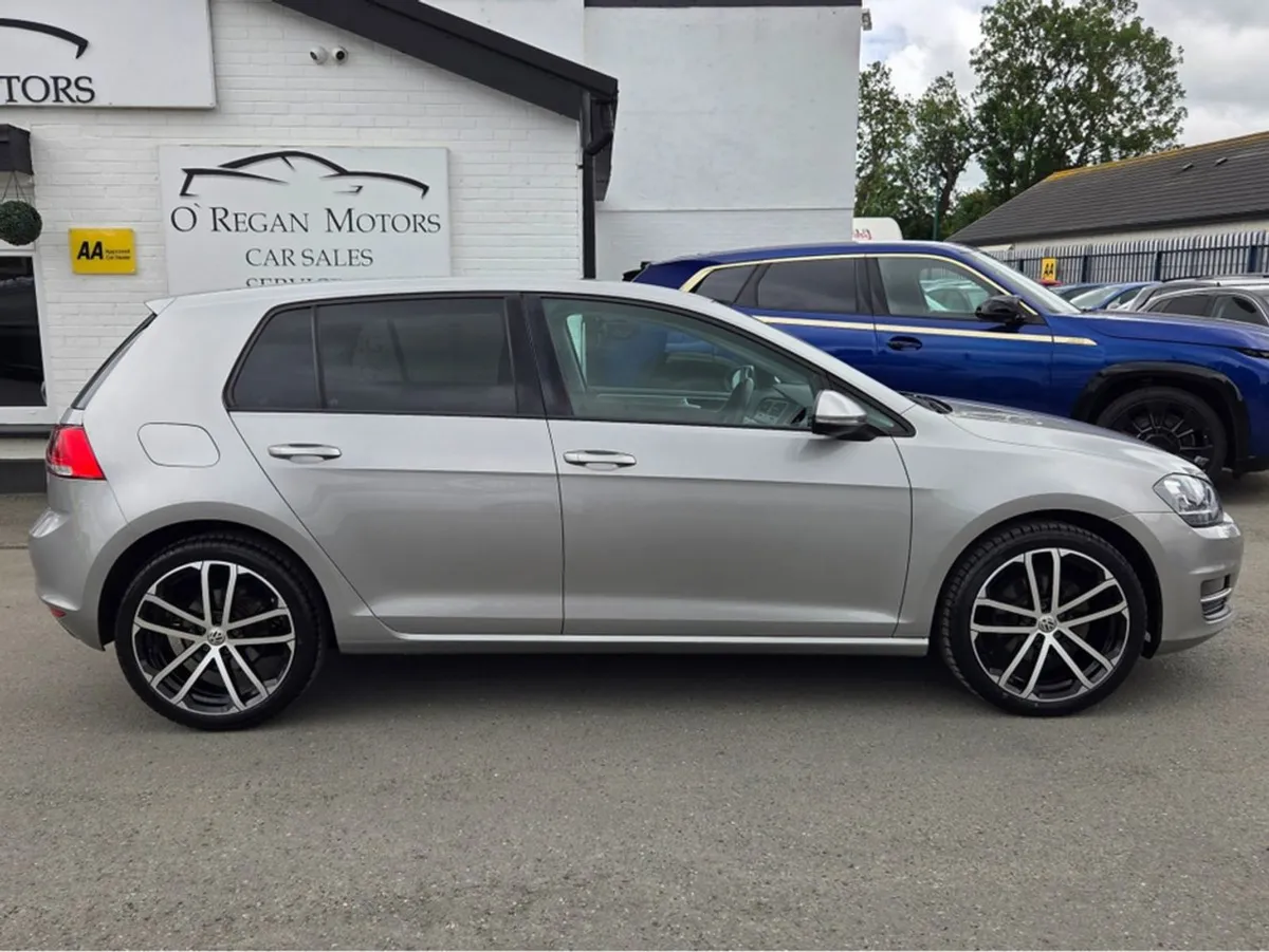 Volkswagen Golf 1.2 TSI Comfortline Auto - Image 2
