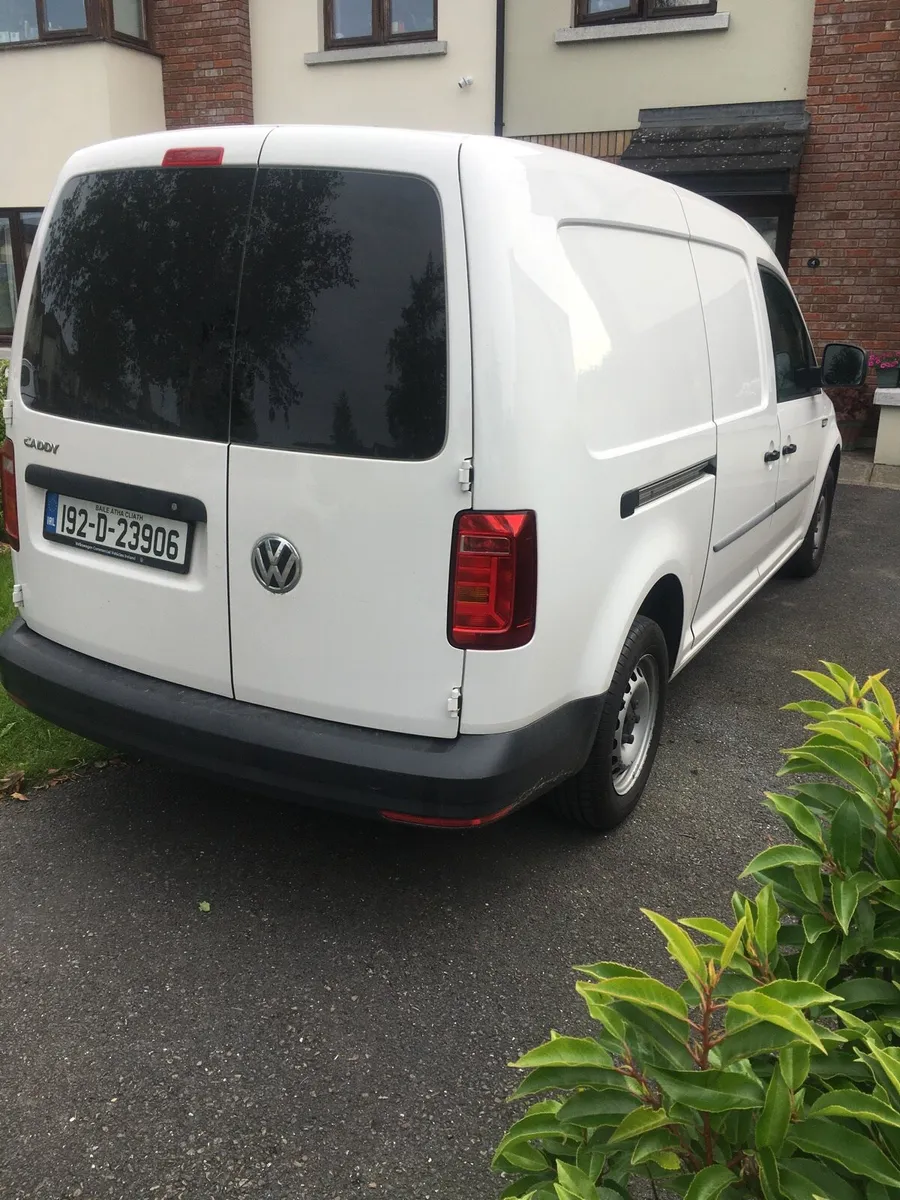 Volkswagen caddy Maxi  2019 2.0 TDi Low Mileage - Image 4