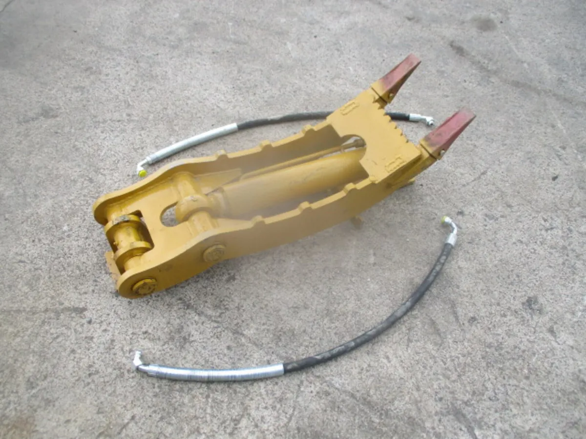 New Hydraulic Thumb Grab To Suit 5 - 8 Tonne Excav - Image 2