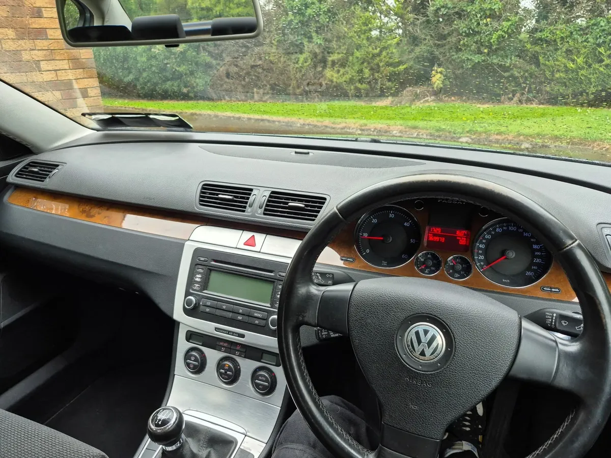 Volkswagen Passat 2008 1.9TDI Comfortline - Image 3
