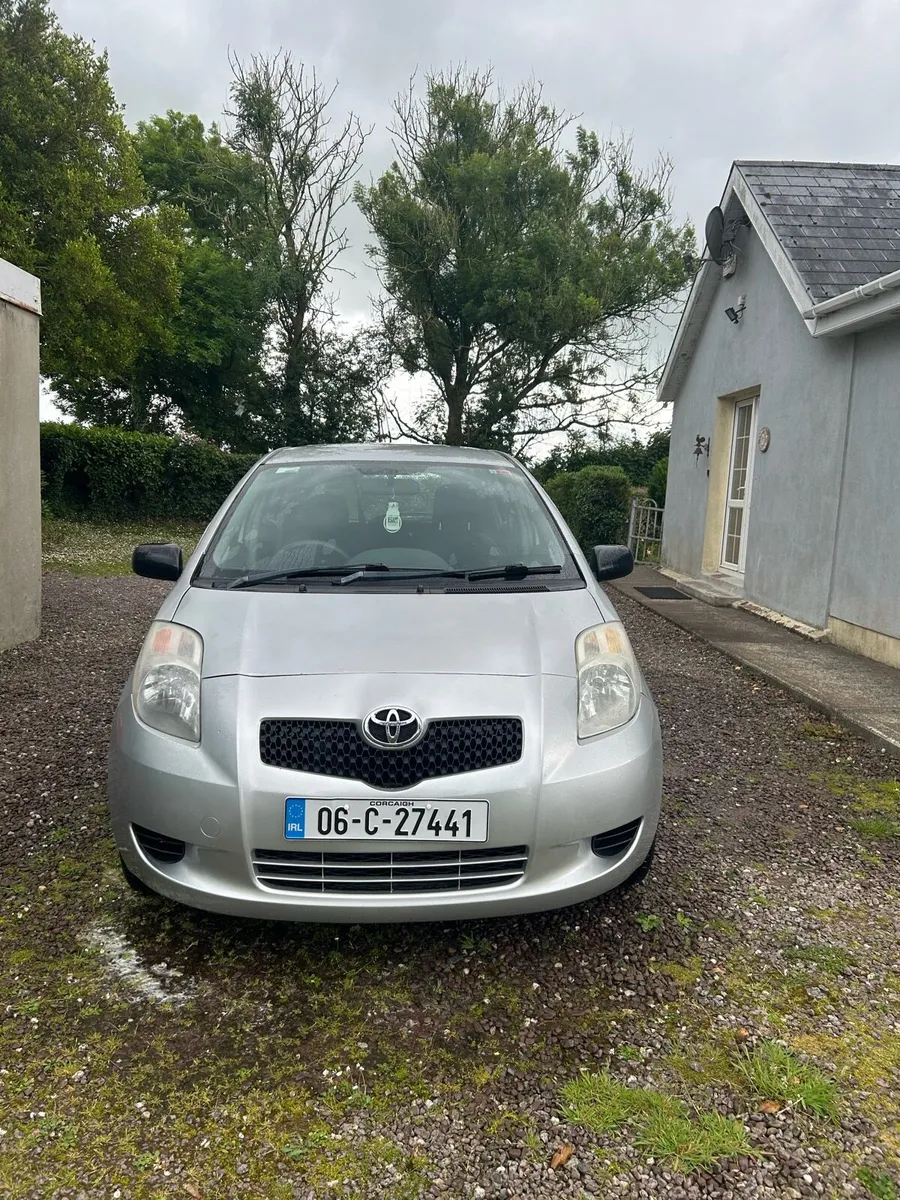 TOYOTA YARIS T3 MODEL NEW NCT - Image 4