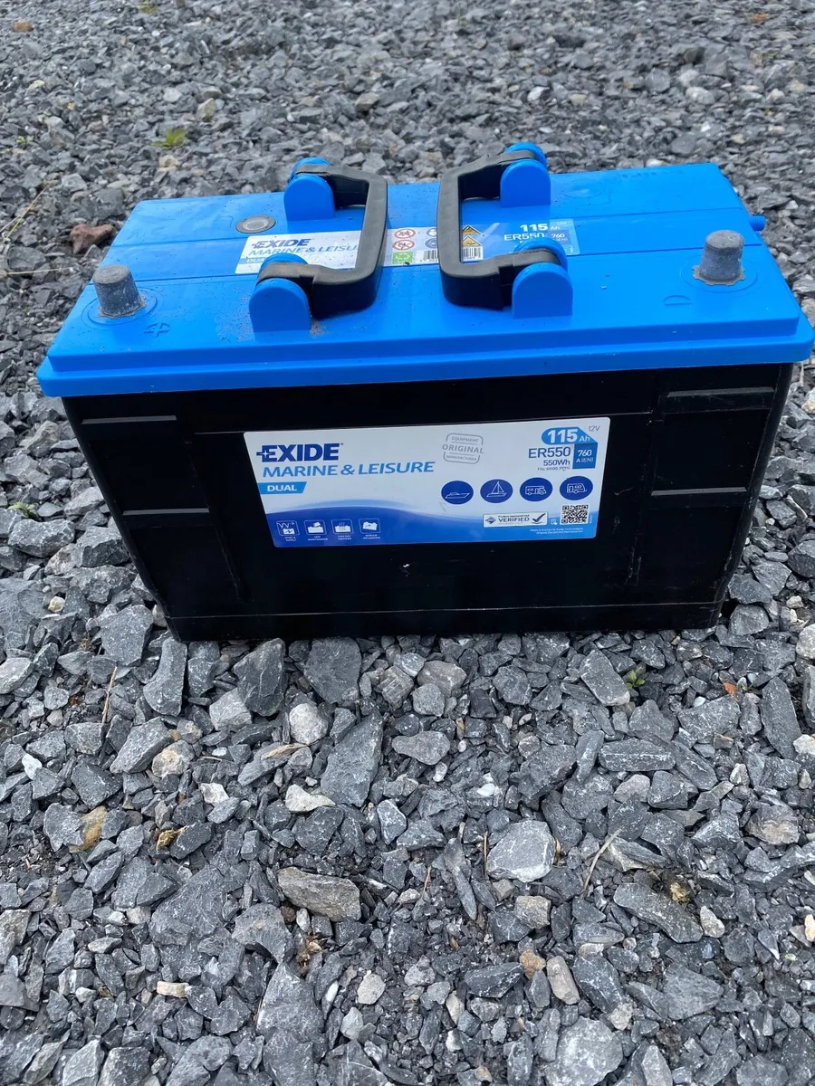 Leisure Battery + Water Tank for Caravan - Image 2
