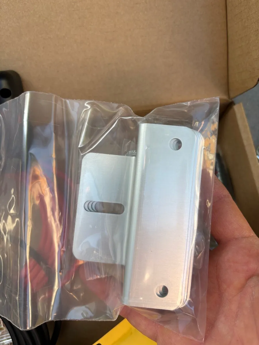 12/24V Solar Panel KIT CAMPER shed off the grid - Image 3