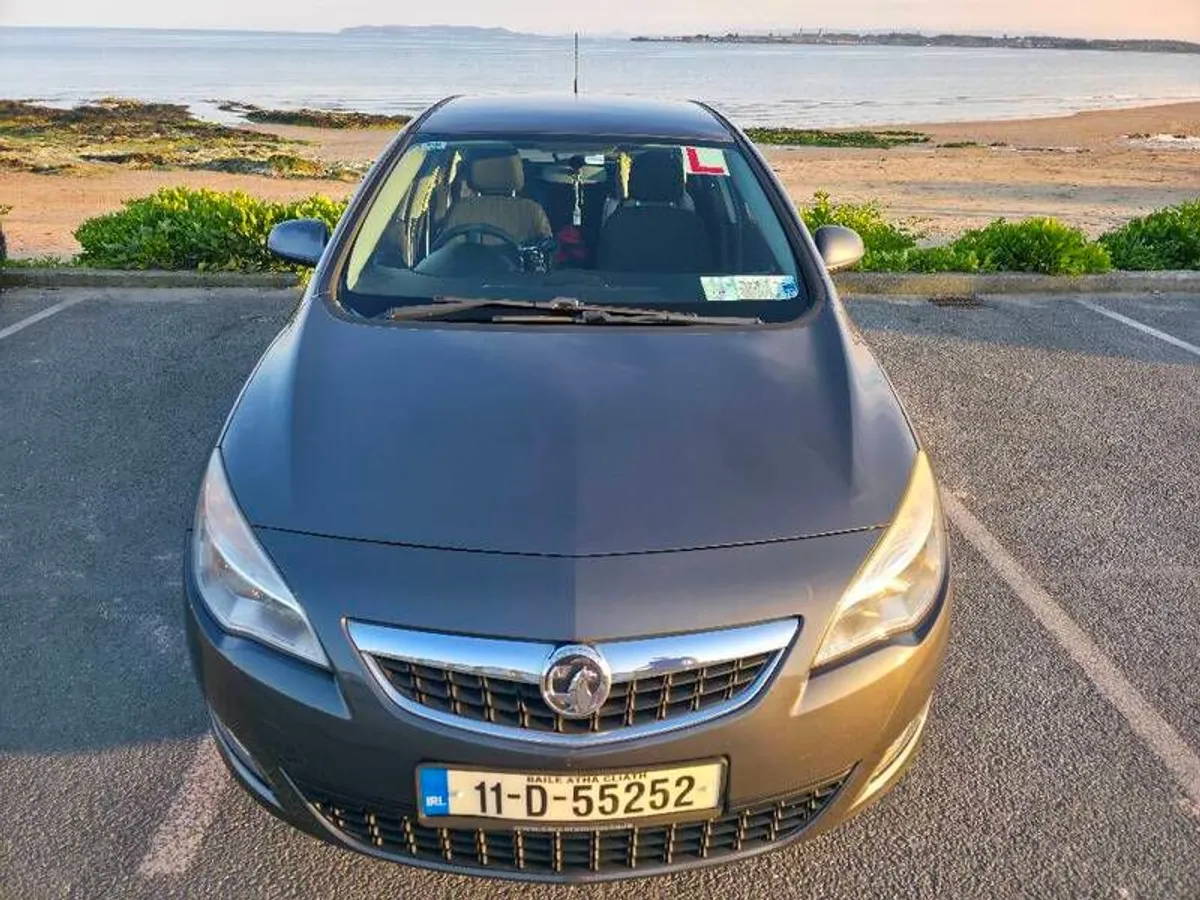 2011 Vauxhall Astra - Image 4