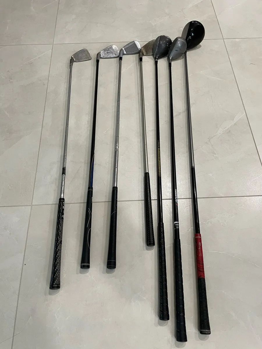 Golf clubs used - Image 1