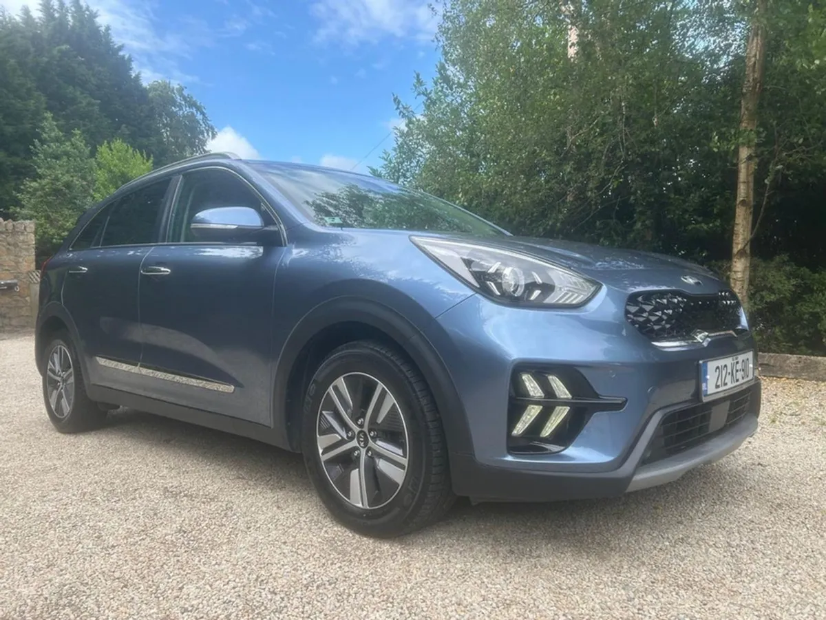 Kia Niro 1.6 Plug-in Hybridhuge Specificationfull - Image 1