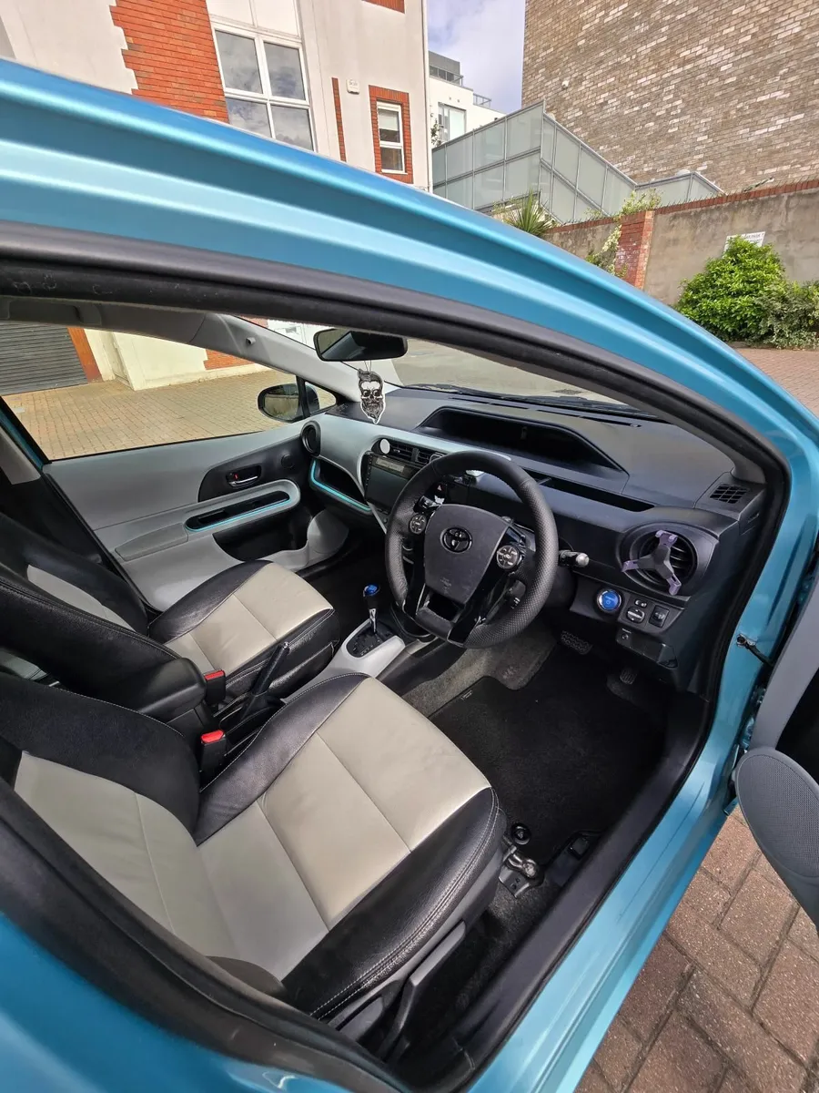 Toyota PriusC/Aqua Low mileage - Image 3