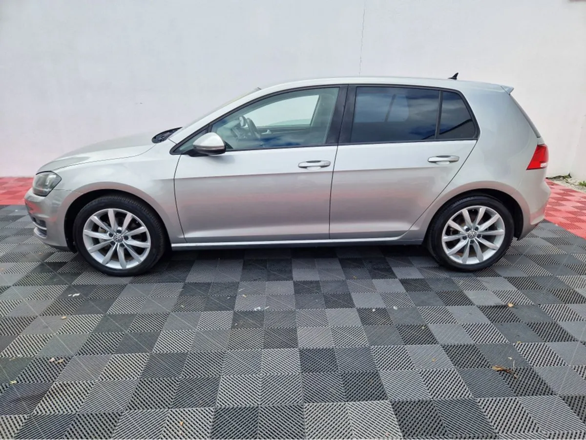 Volkswagen Golf Highline 1.4 Petrol Automatic 5DR - Image 4