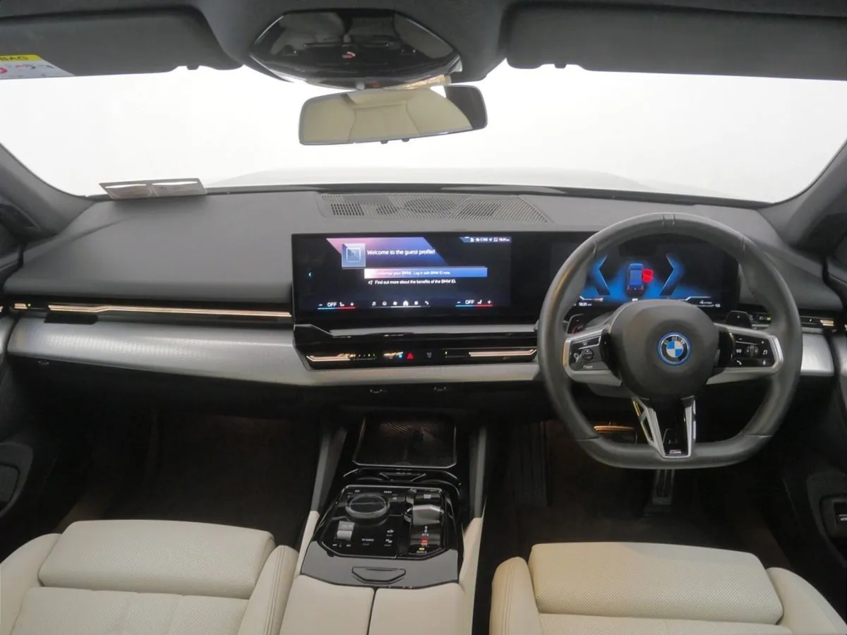BMW 5 Series 530e M Sport Pro Saloon - Image 4
