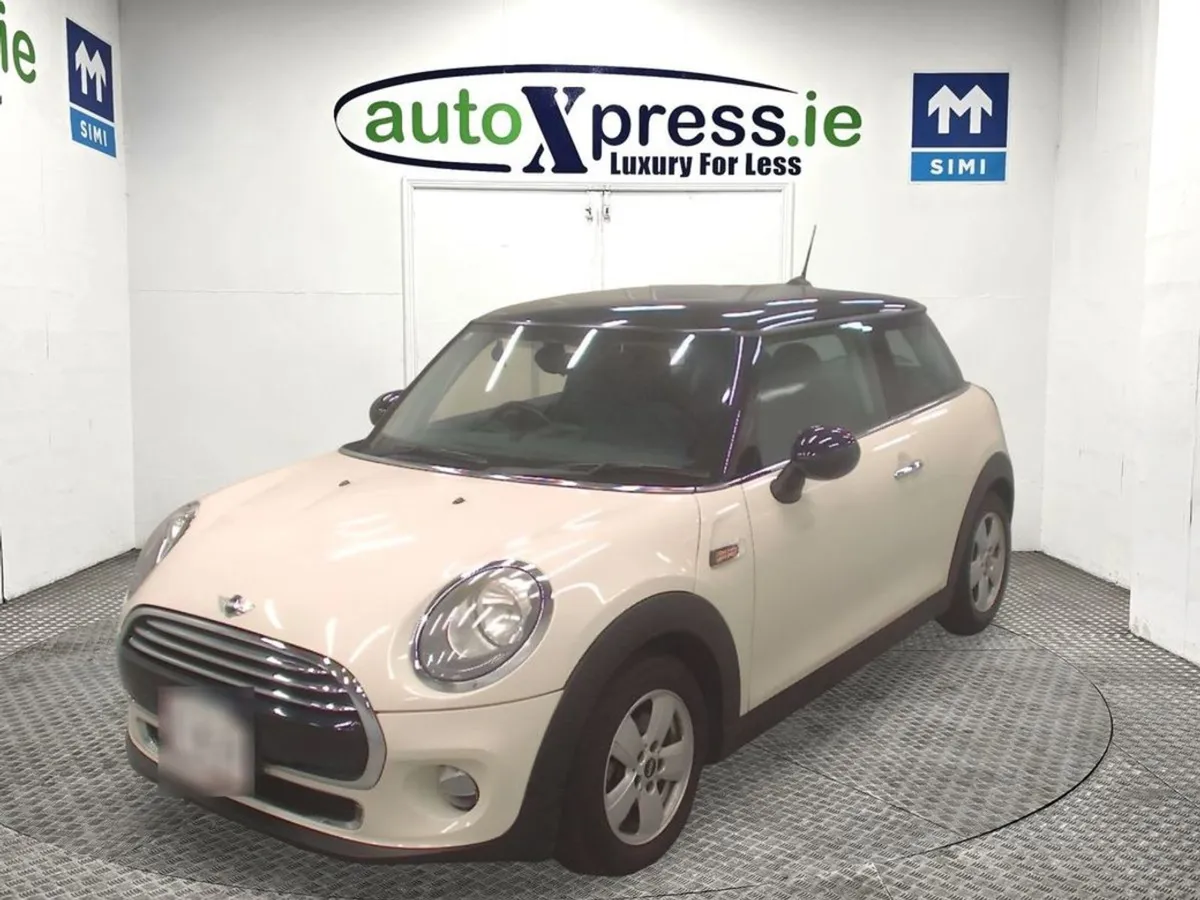 MINI Cooper D 1.5 Automatic - Image 3