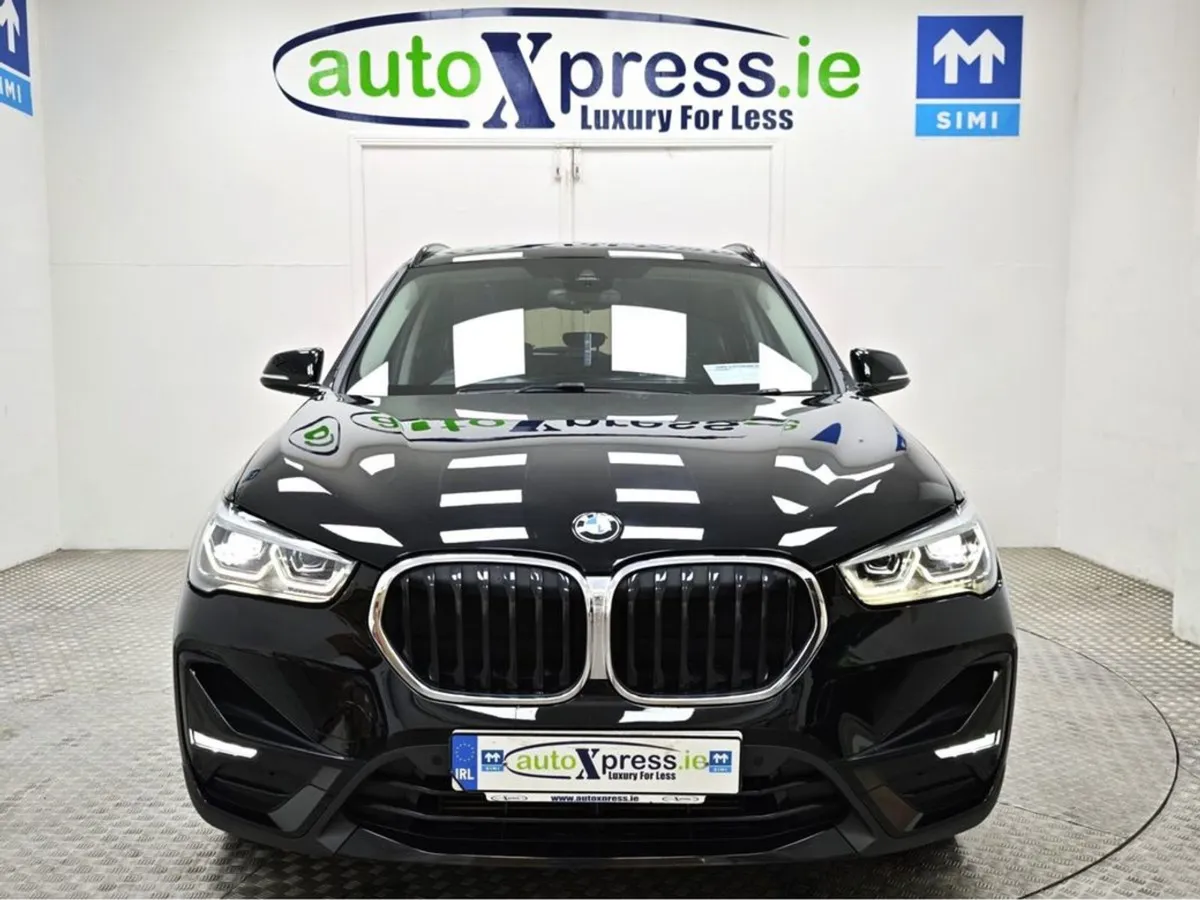 BMW X1 1.5 Xdrive 25e Sport Station Wagon Automat - Image 3