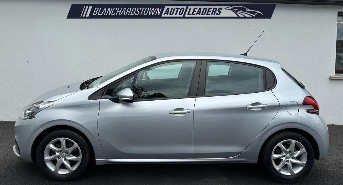 PEUGEOT 208 1.2 PURETECH ACTIVE 68BHP LOW KM - Image 2