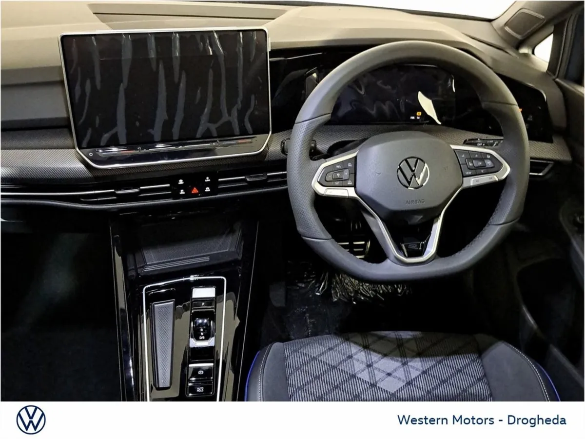 Volkswagen Golf R-line 1.5 TSI Mhev 116HP  252 De - Image 4