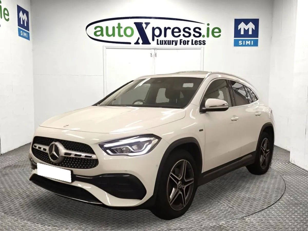 Mercedes-Benz GLA Class GLA 250 E Exclusive Editi - Image 3