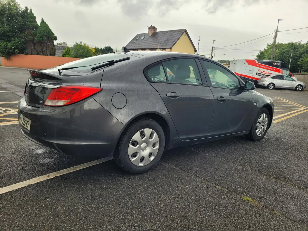 2011 OPEL INSIGNIA NCT/TAXED. - Image 4
