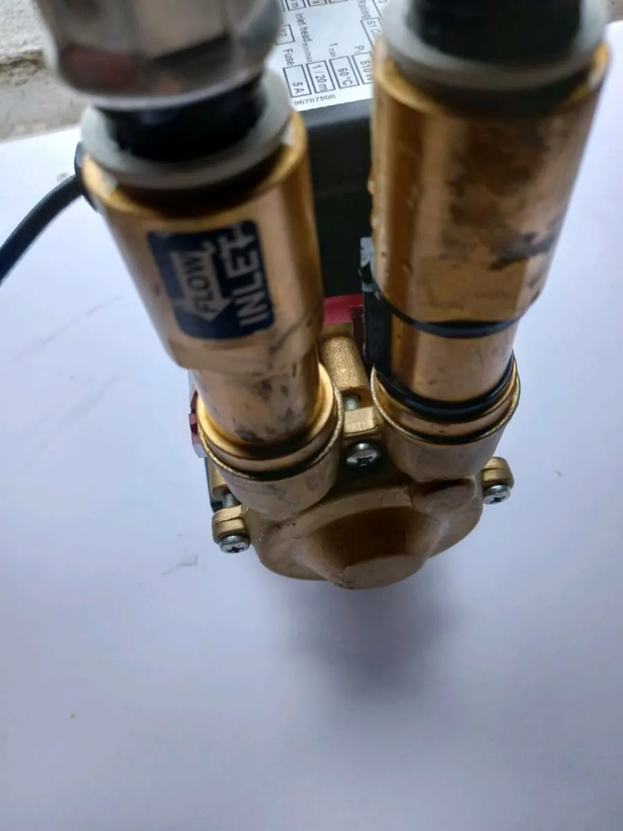 Grundfos shower pump - Image 2
