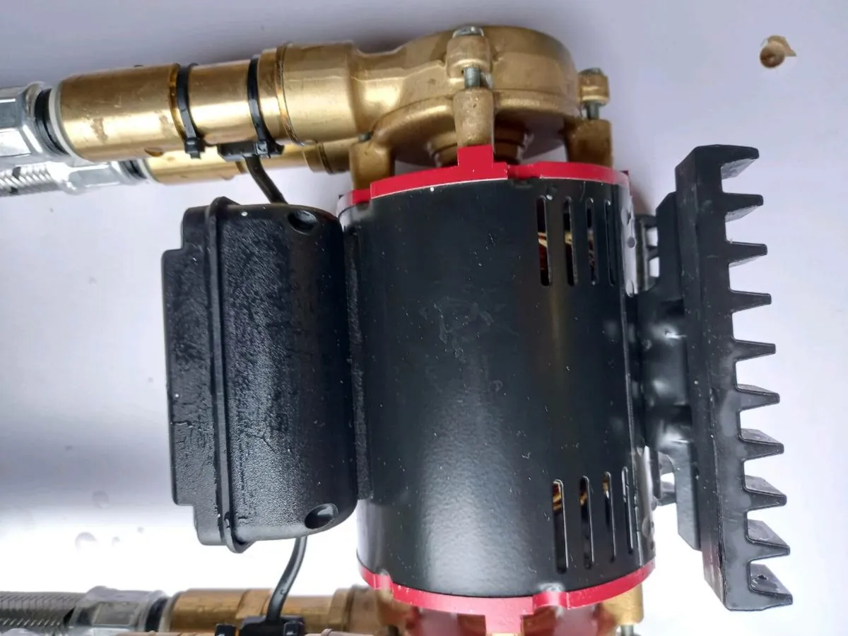 Grundfos shower pump - Image 4