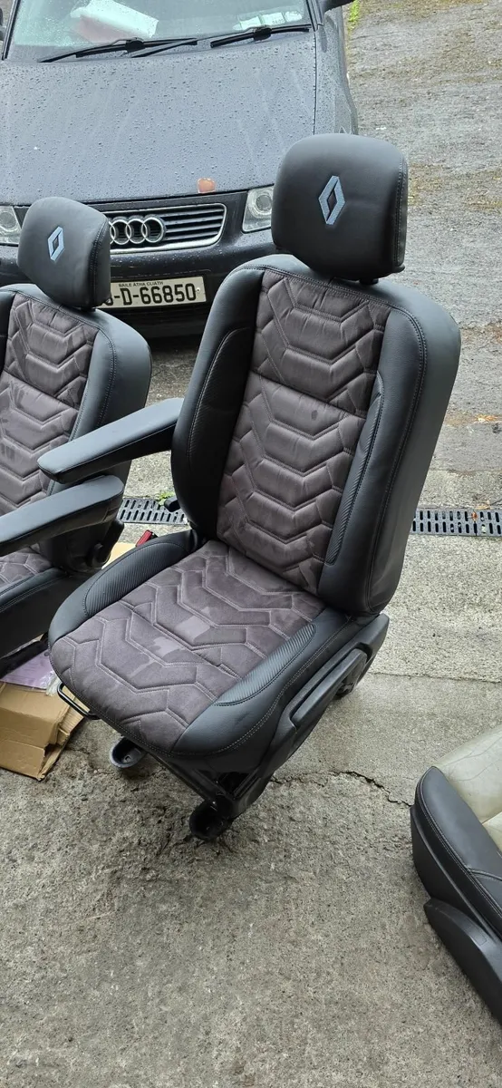 Renault master camper - Image 3