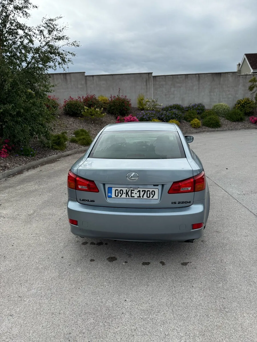 Lexus is220 - Image 4