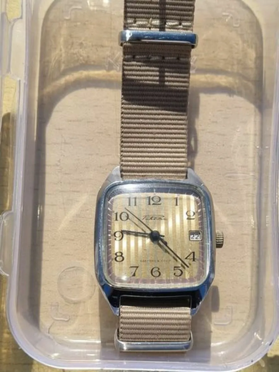 Vintage men's Soviet watch - Slava - Image 1