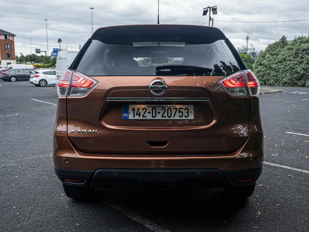 Nissan X-Trail 4x4 2014 7 seater - Image 3