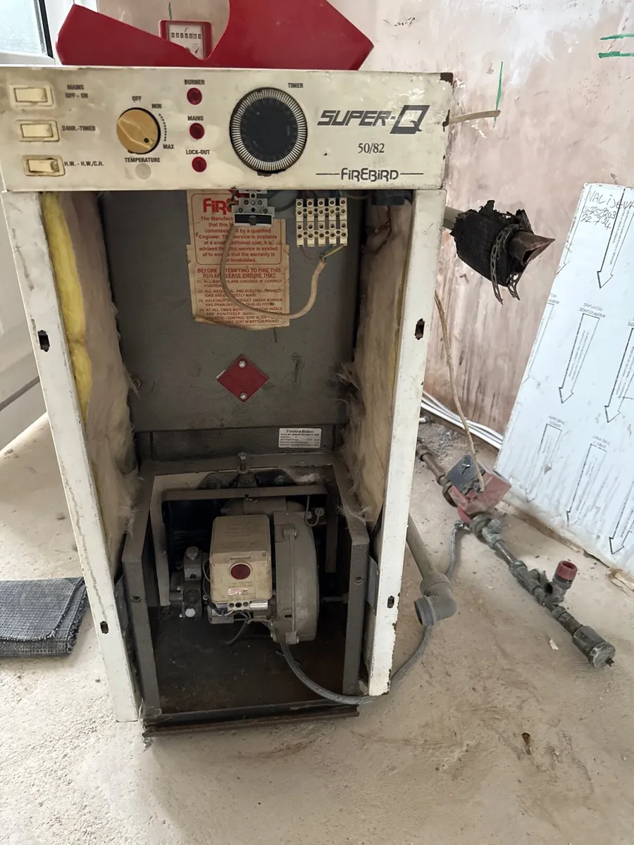 Indoor oil boiler