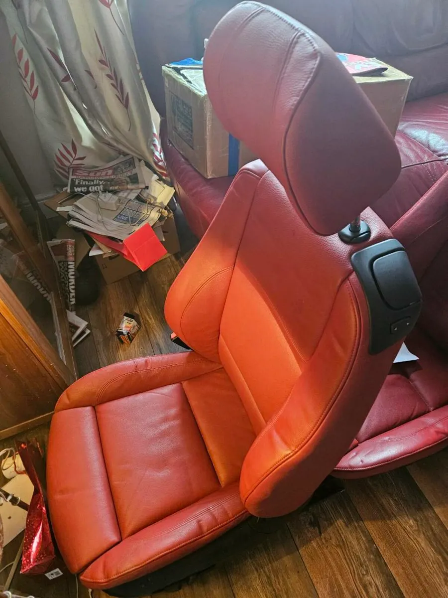 Bmw red leather interior - Image 2