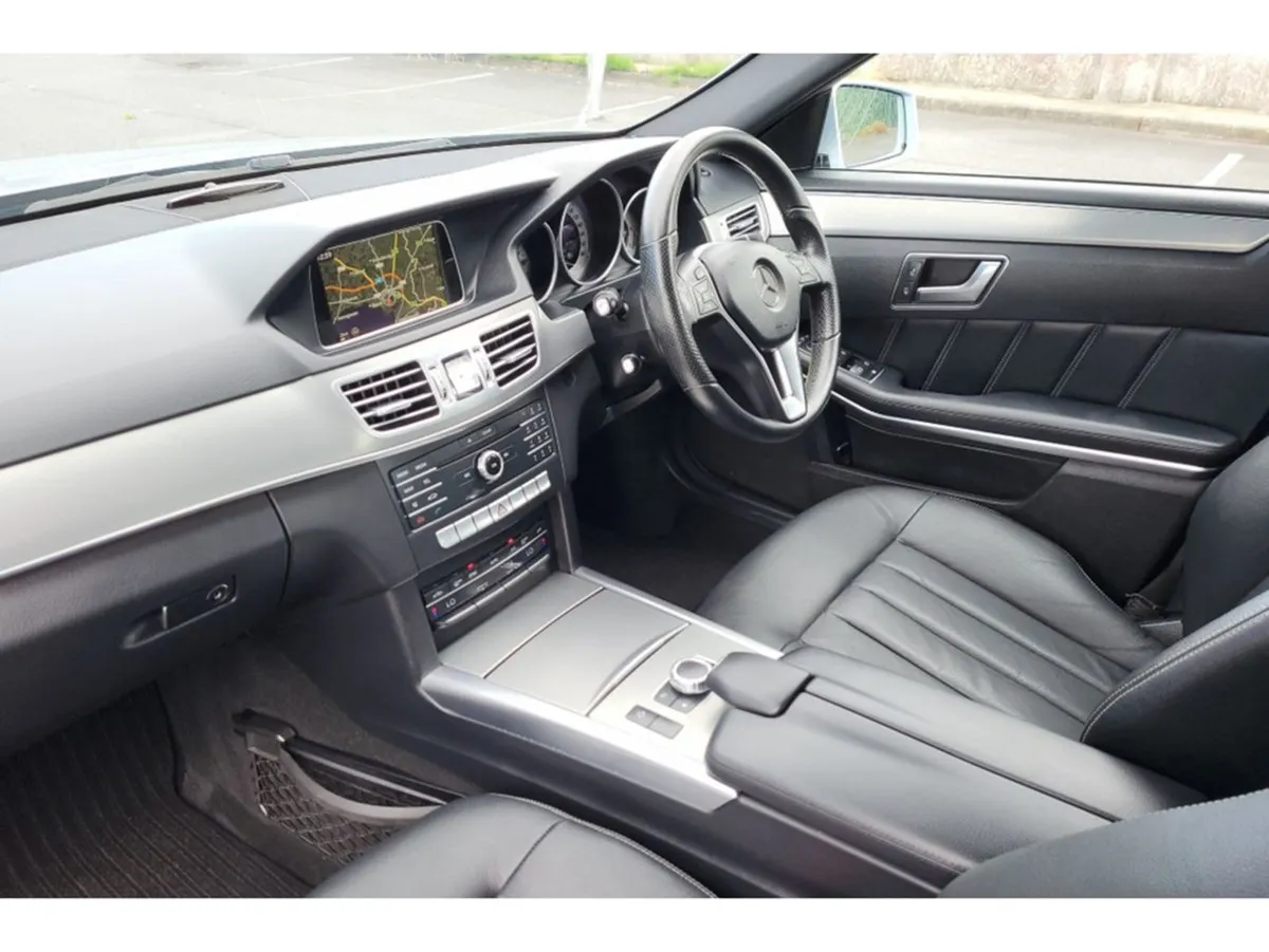 Mercedes-Benz E-Class 220 CDI Bluetec SE Auto Tin - Image 3