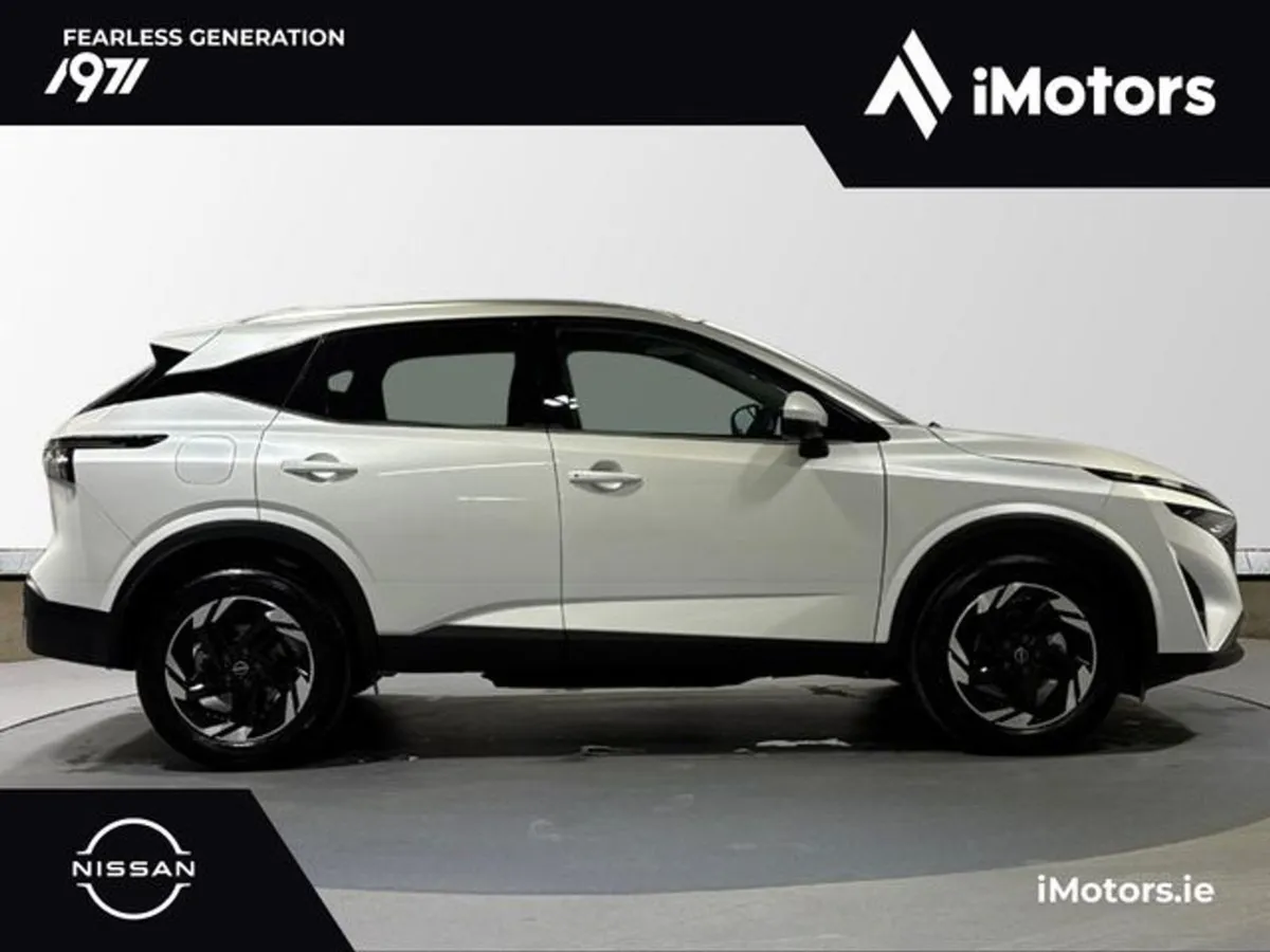Nissan QASHQAI SV Premium - Image 2