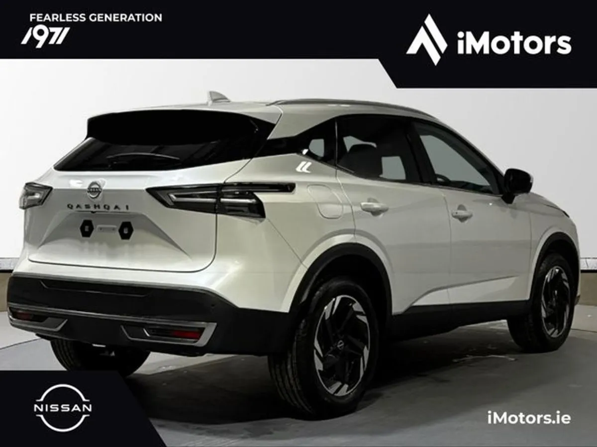 Nissan QASHQAI SV Premium - Image 3