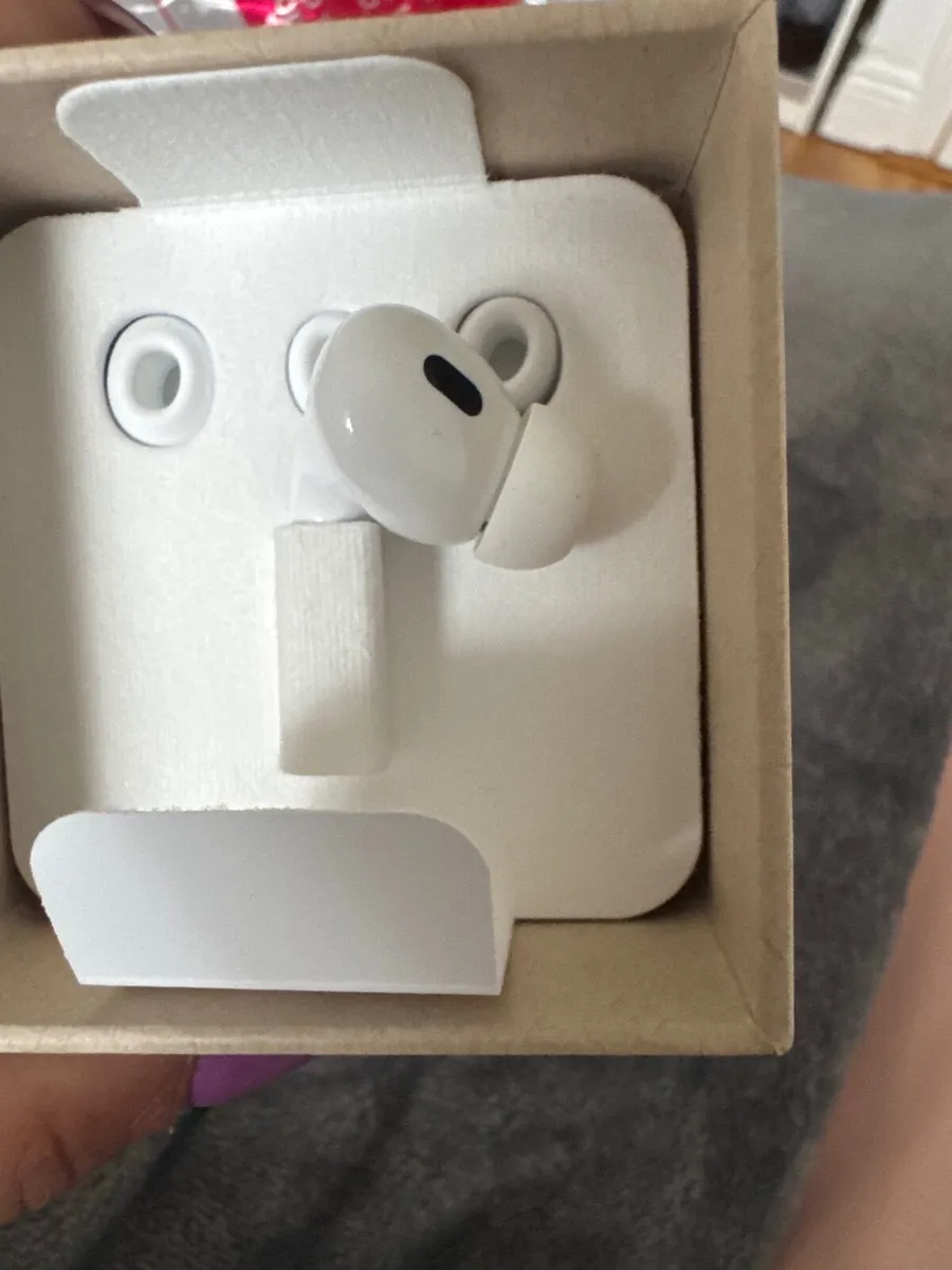 Airpod Pro 2 Left Side Only - Image 4
